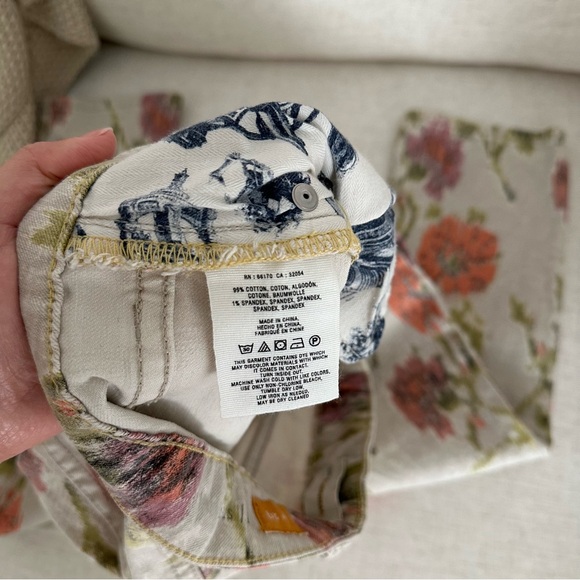 Anthropologie Pilcro Beige Floral Jeans Sz 29 - Picture 4 of 10